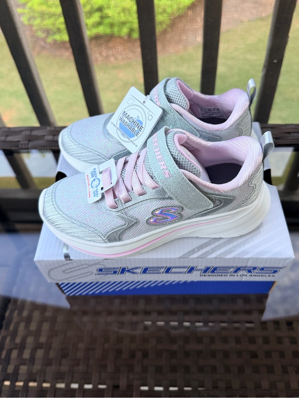 Skechers Girls' Light Pink and Silver Slip-On Athletic Sneakers Size 12 NWT - Picture 6 of 9